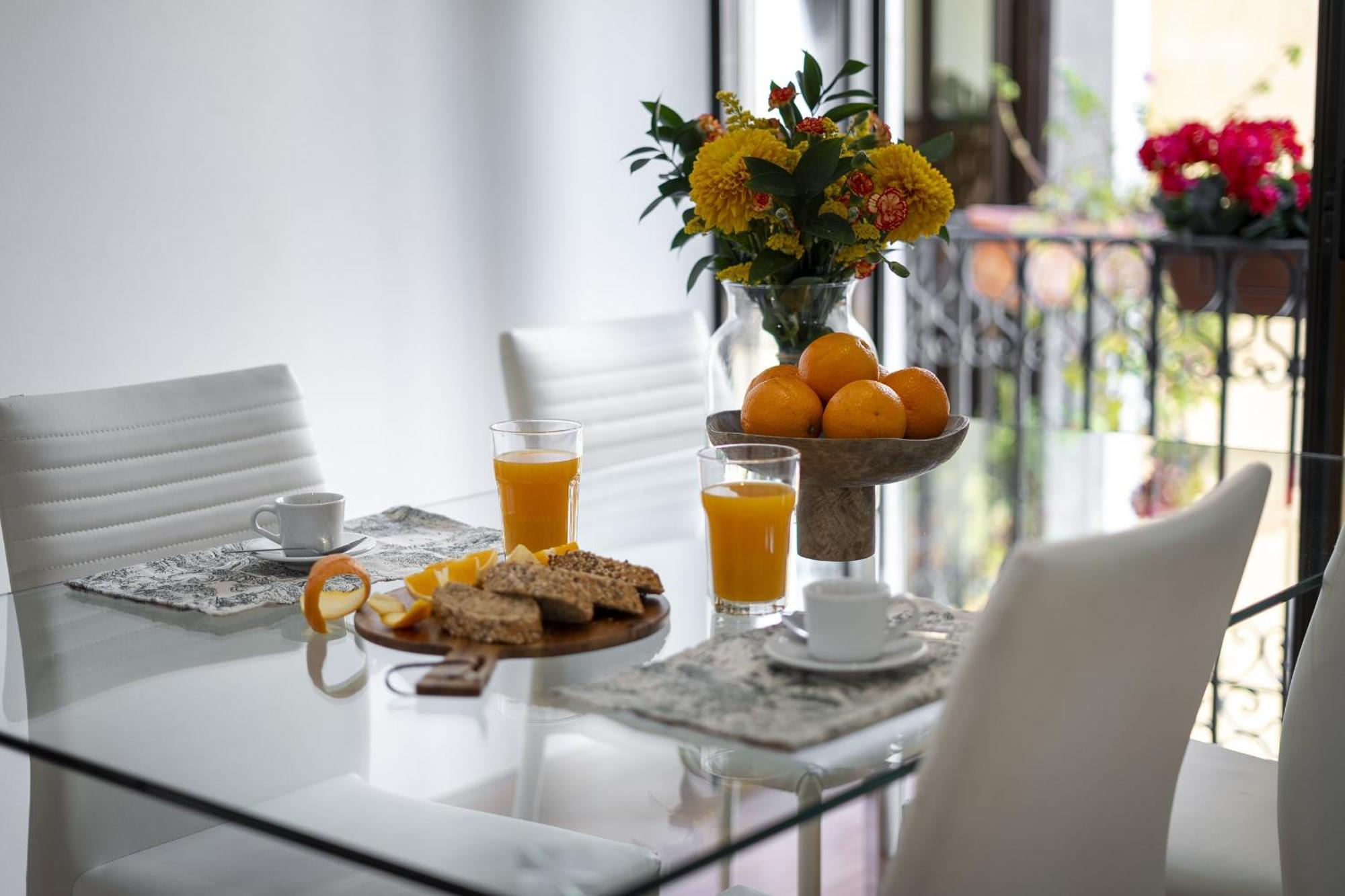 Madrid Centric Suites Bagian luar foto