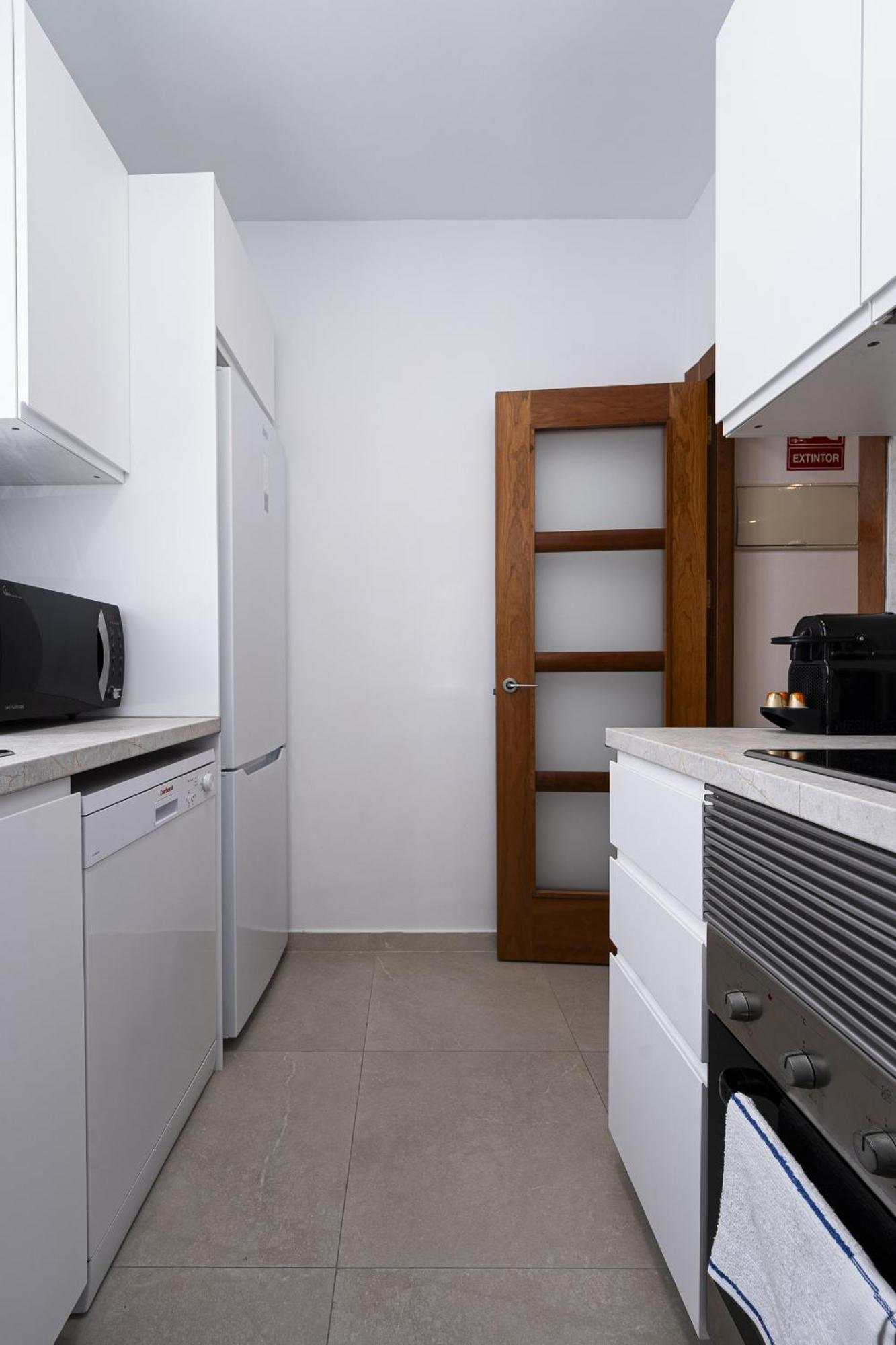 Madrid Centric Suites Bagian luar foto