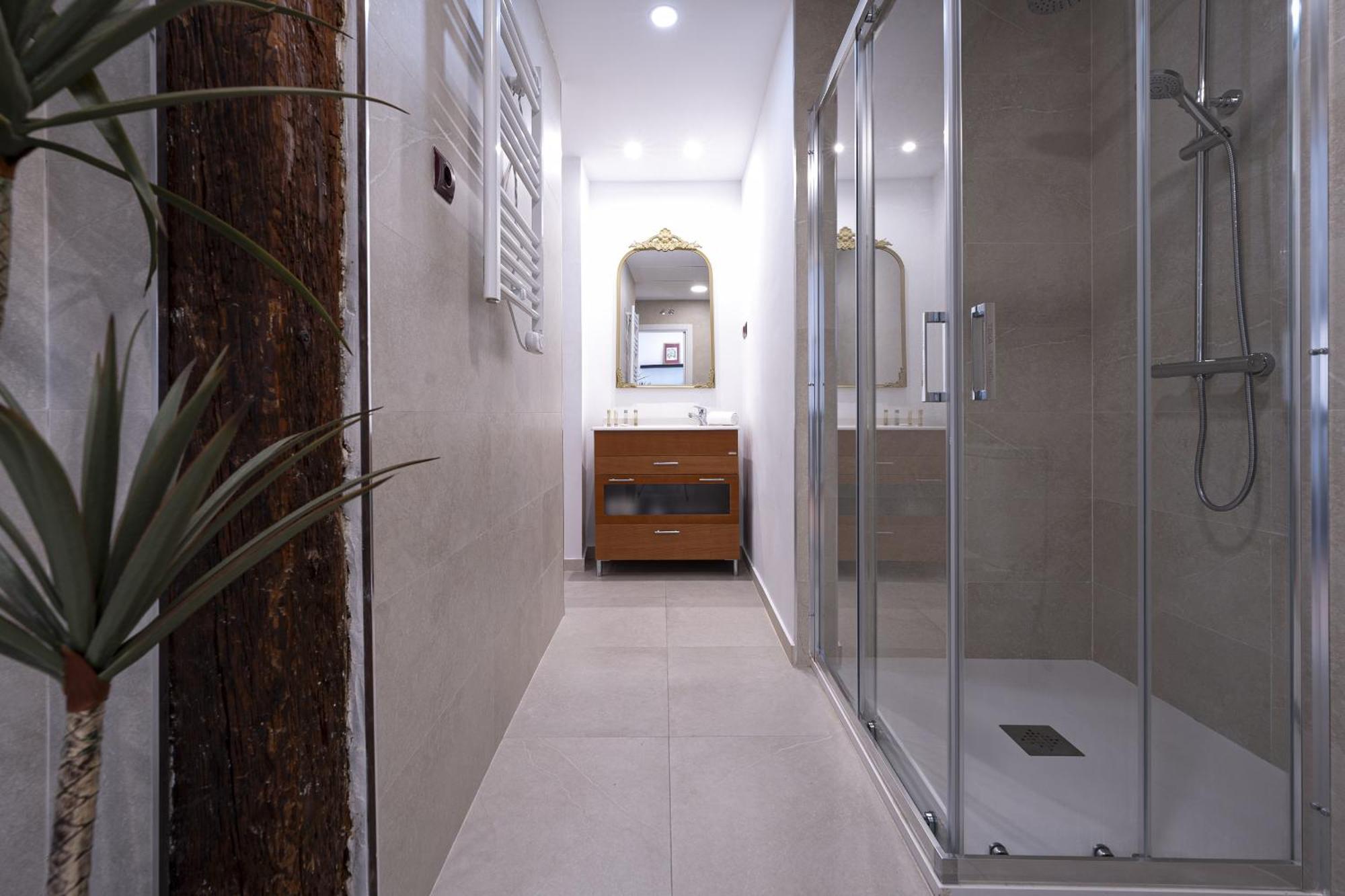 Madrid Centric Suites Bagian luar foto