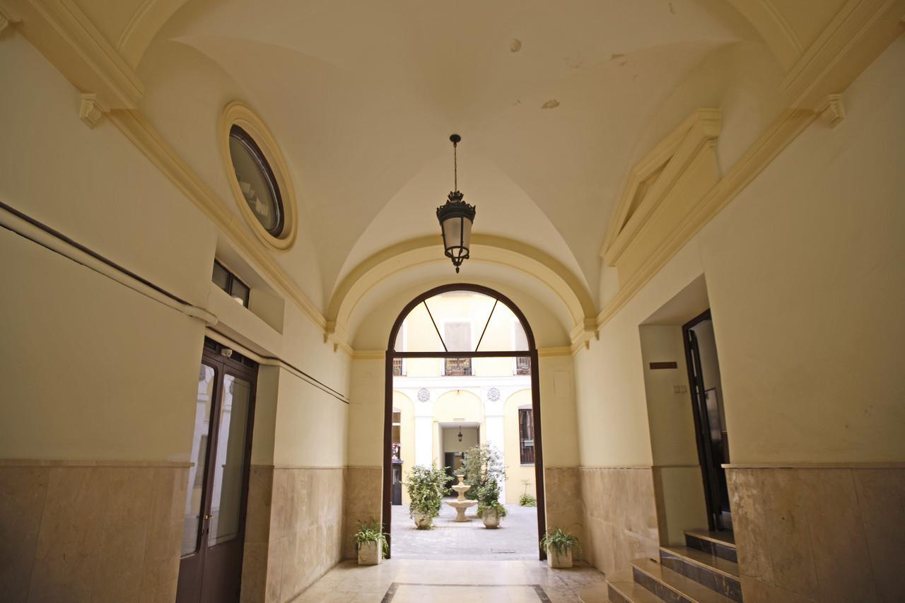 Madrid Centric Suites Bagian luar foto
