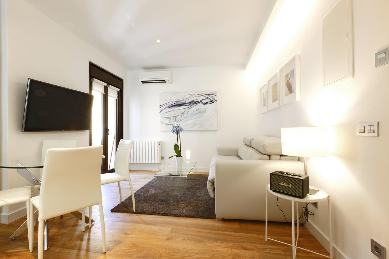 Madrid Centric Suites Bagian luar foto